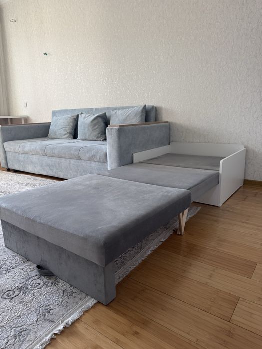 Продается раскладной пуфик