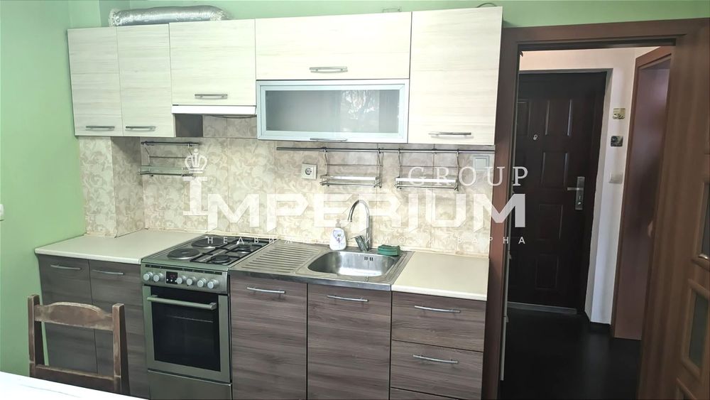 Дава се под наем Двустаен апартамент в Варна, Колхозен пазар - 45 кв.м за 357 € - Снимка #2