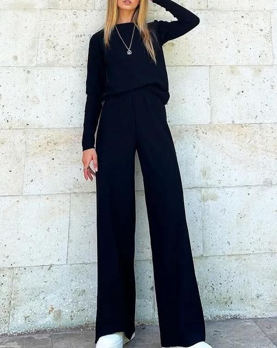 Нов дамски комплект р-р Л