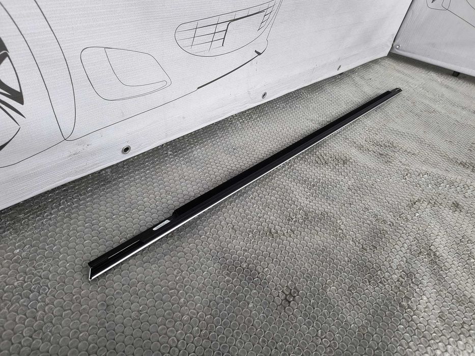 Cheder Exterior Geam Ușă Spate Stânga Crom VW Sharan Seat Alhambra 2010-2022 Cod OEM 7N0843469C (1C4)