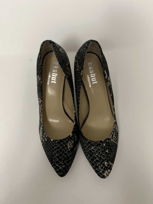 Pantofi din piele marime 37