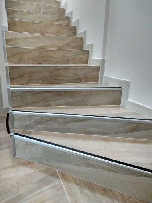 Firma de Constructii Executam Case / Apartamente / Spatii Comerciale