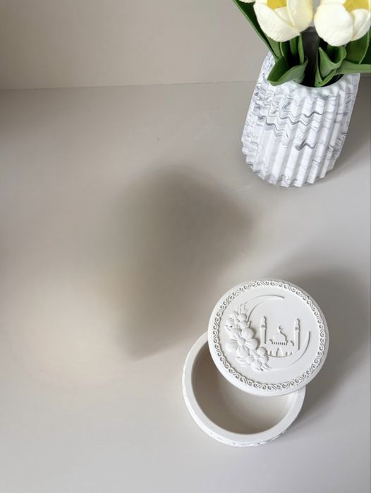 Гипсовая шкатулка