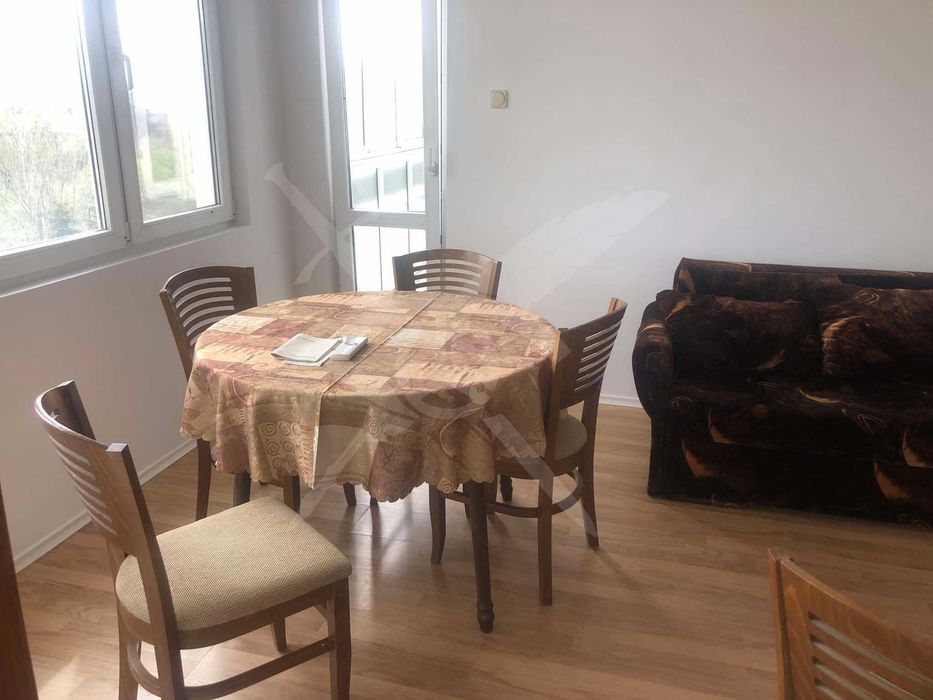 Дава се под наем Двустаен апартамент в Варна, Победа - 70 кв.м за 500 € - Снимка #2