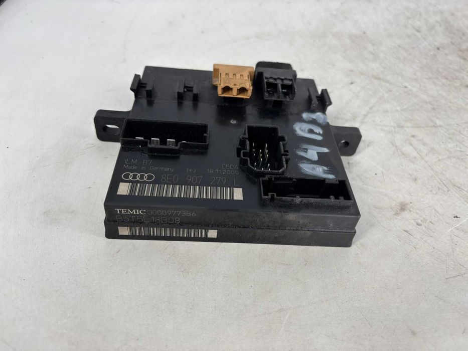 Modul confort Audi A4 B7 an 2007