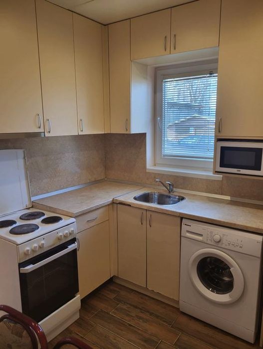 Дава се под наем Къща в София, Малинова долина - 70 кв.м за 499 € - Снимка #2