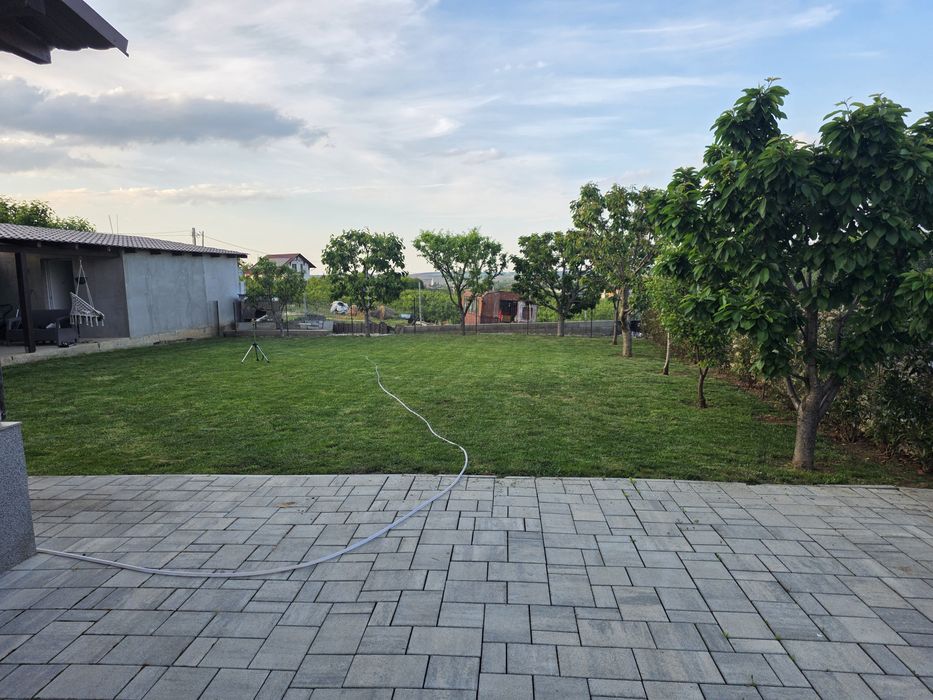 Casa 200m² Str Piersicilor, Paleu, Teren 700m²
