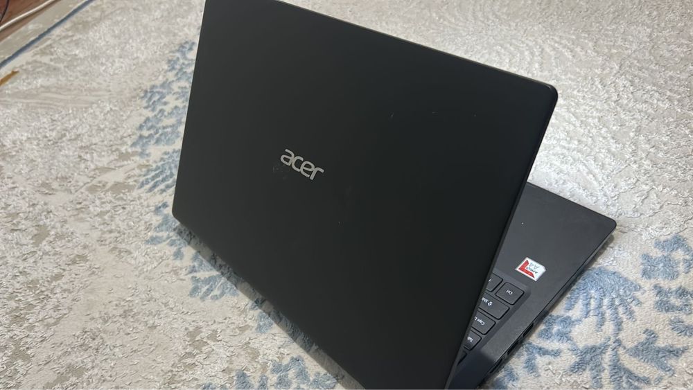 Продаеться Ноутбук Acer