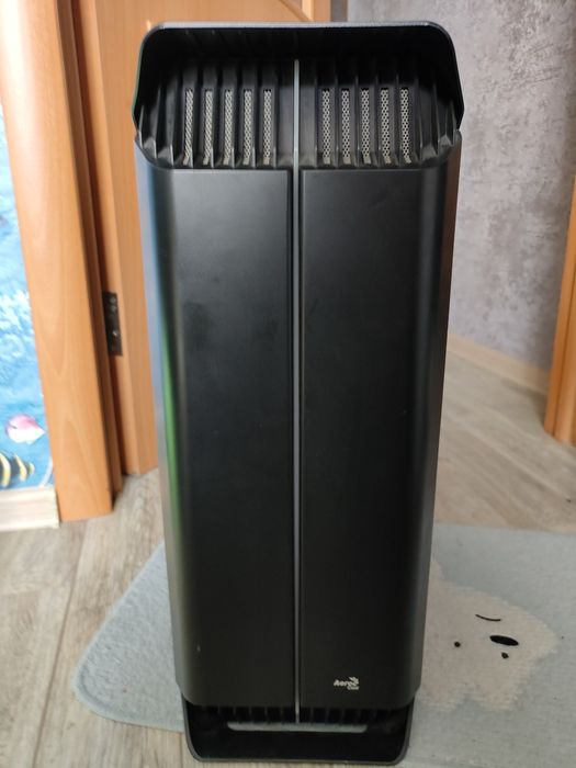 Корпус для пк | AeroCool Gladiator Duo