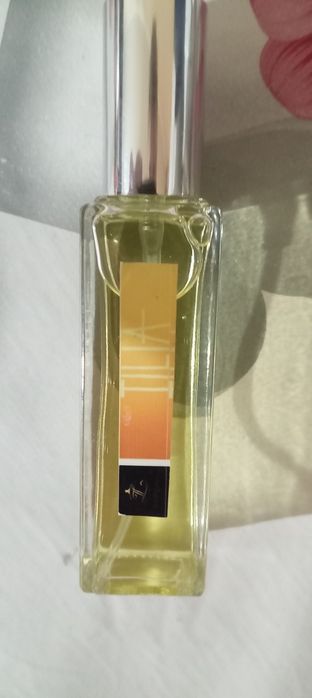 Продам парфюм разный