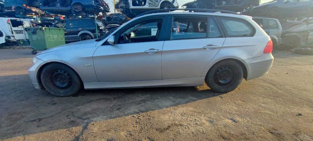 Dezmembrez BMW E91 320D N47 an 2008 cod motor N47D20A 177cp