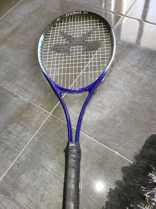 Vând rachete de tenis