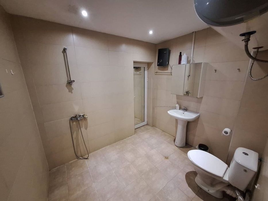 Дава се под наем Тристаен апартамент в София, Хладилника - 120 кв.м за 746.64 € - Снимка #10