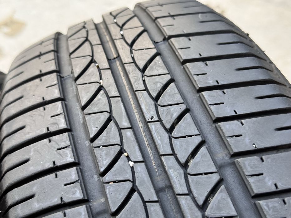 215/60/R16 Bridgestone 2бр летни