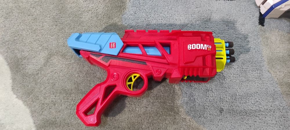 Pușca și pistoale Nerf