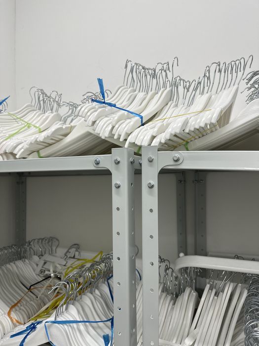 Продам Рейлы и вешалки дешево