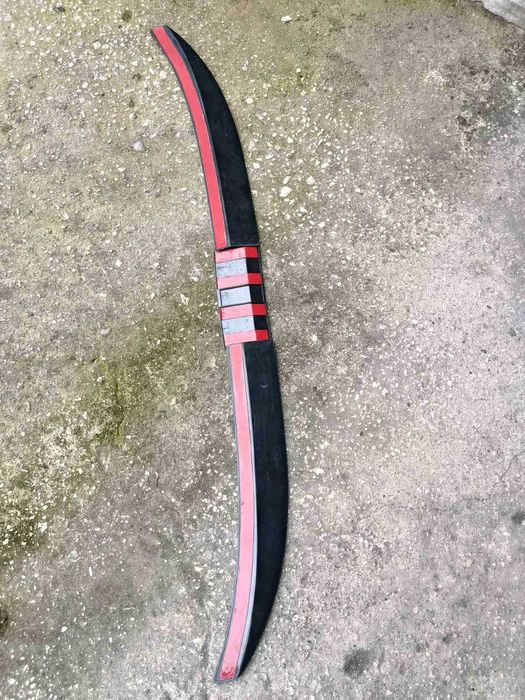 Спойлер за багажник на кола