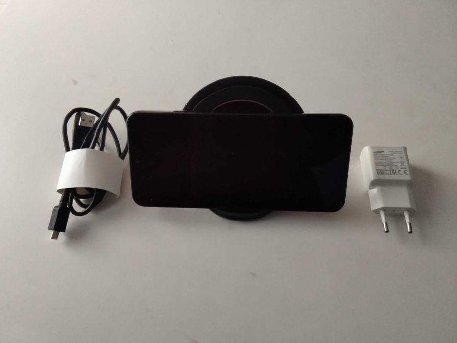 зарядно безжично устройство за Самсунг Галакси s9, s8, s7,s6,s5,s4,s3