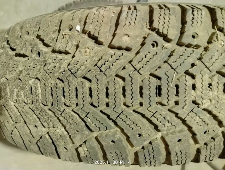 Продам покрышки 175/70 R13