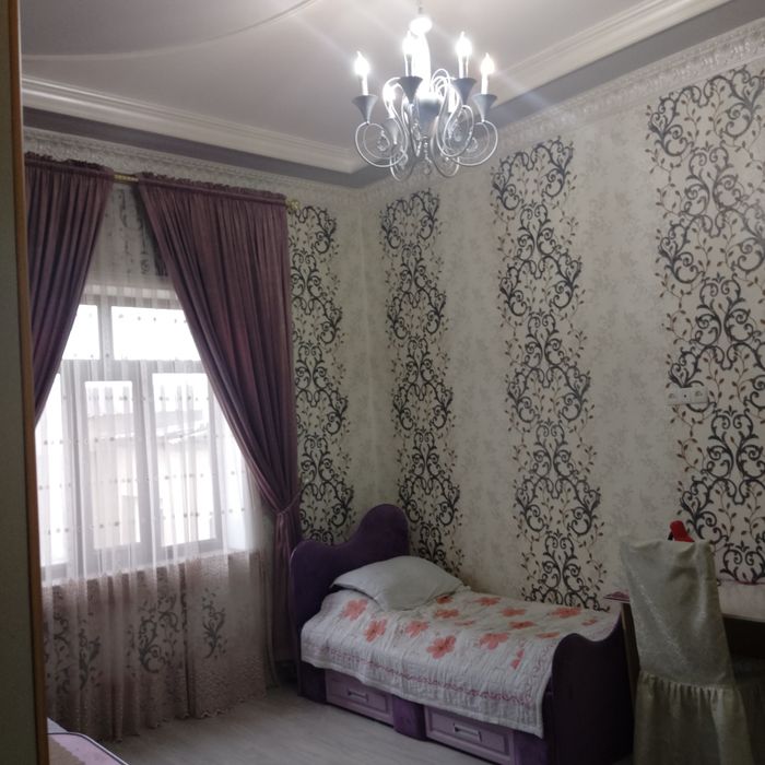 Янги тошми постидан 4км кирганда. Евро ҳовли сотилади.