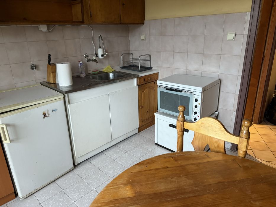 Дава се под наем Тристаен апартамент в Кюстендил, Запад - 60 кв.м за 280.5 € - Снимка #7