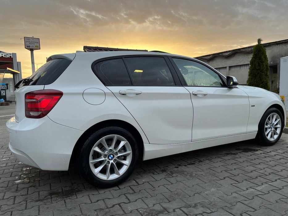 Bmw seria 1 _model Urban 2012_automat Impecabil/Distributie nouă