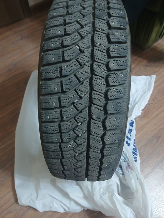 Продам зимние шины 205/55/16