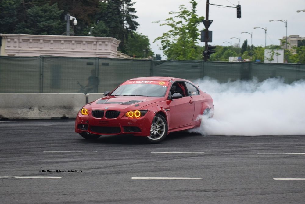 Bmw e92 335i drift