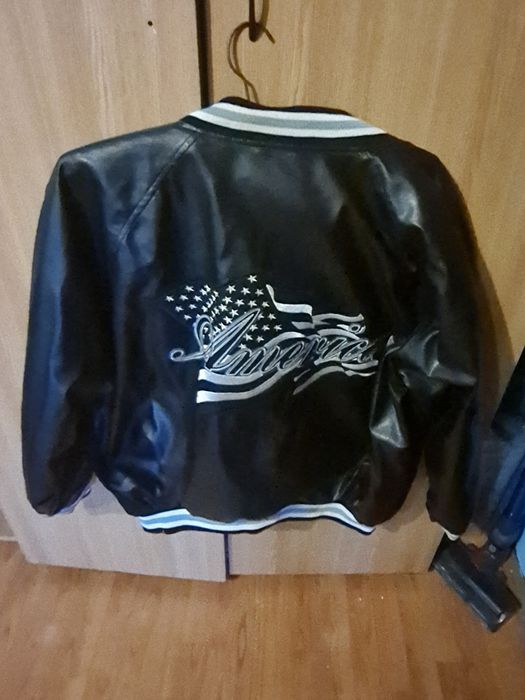 Geacă bărbat adusă din SUA