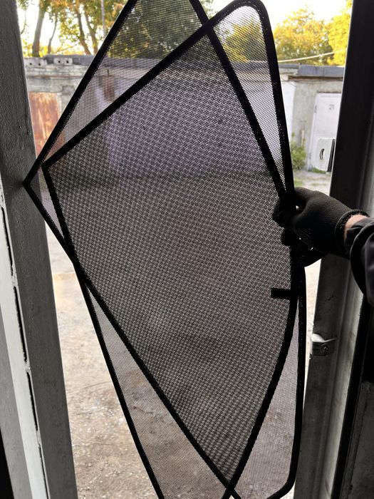 Продам шторки на магнитах бмв е 39