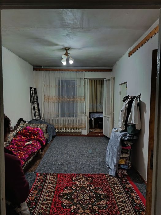 Срочно продается своя 2 ком квартира на спутнике 17