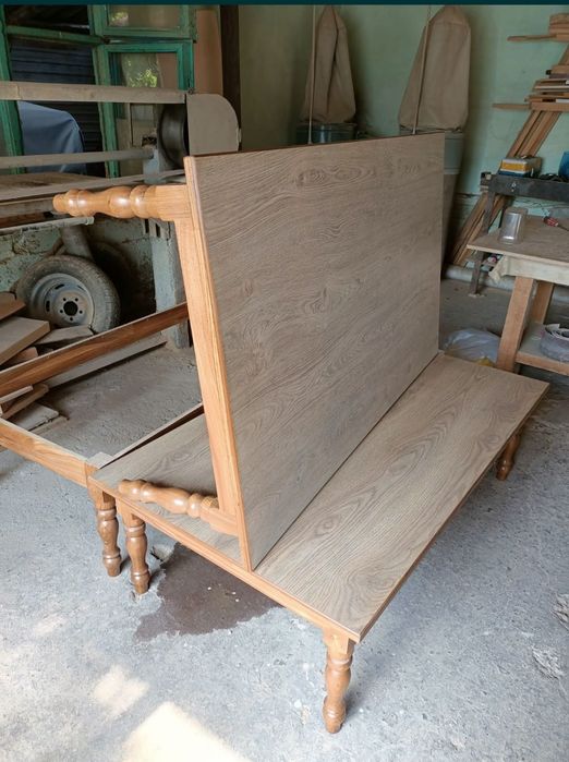 Стол размер 1.40х81х42