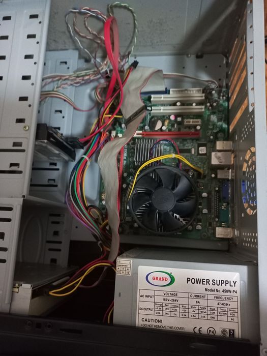 Shaxsiy kompyuter sotiladi!/ Продаётся персональный компьютер!