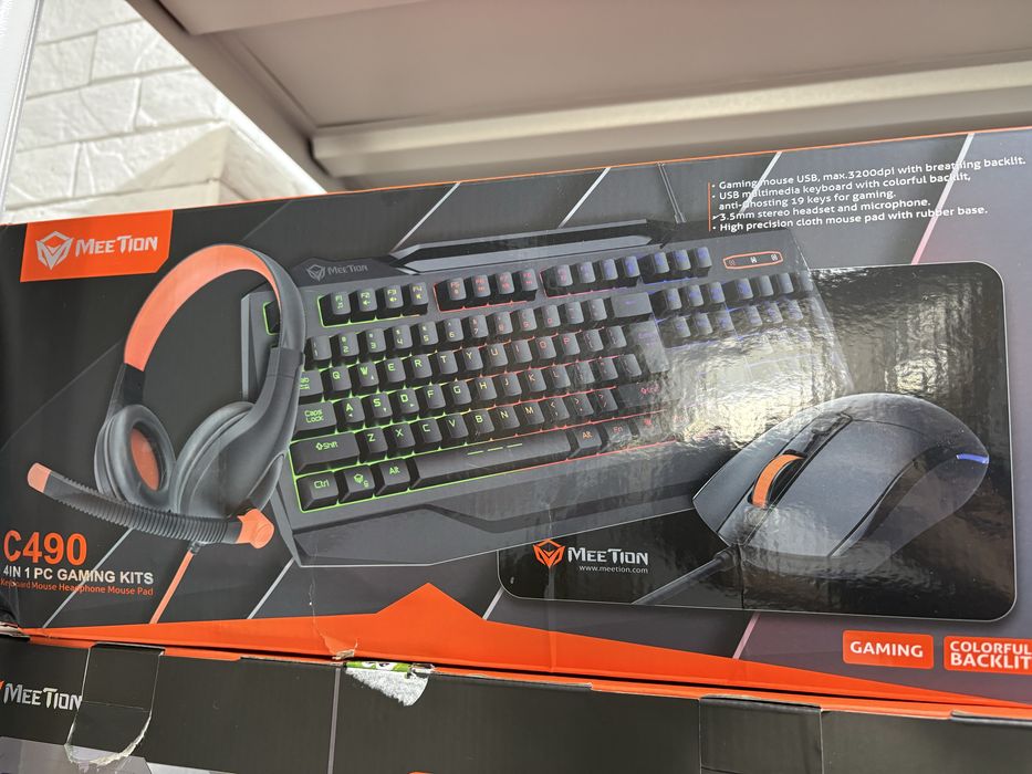 Продам игровой набор Meetion