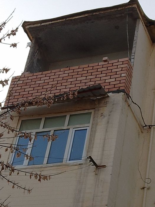 Balkonga g'isht teramiz.Kladka balkon .Керпичная кладка  балканов