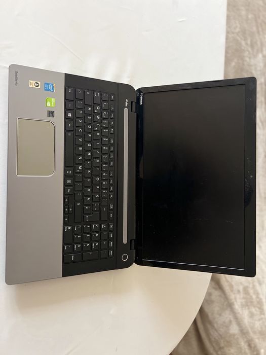 Toshiba Satellite L70-A-13Z