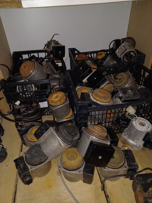 Pompa Grundfos  centrala termica