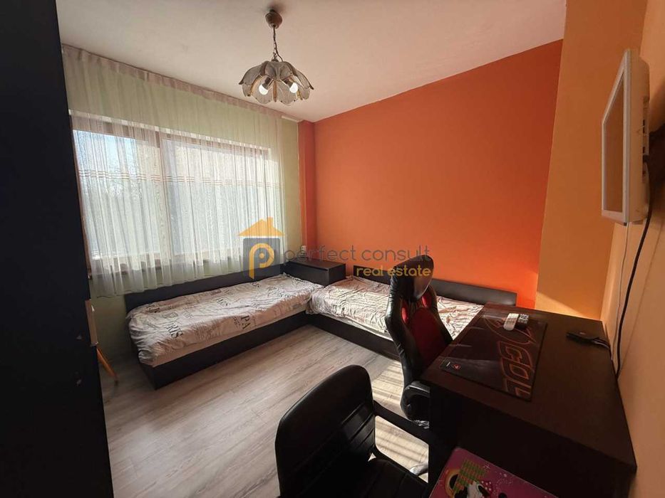 Тристаен апартамент Кършияка