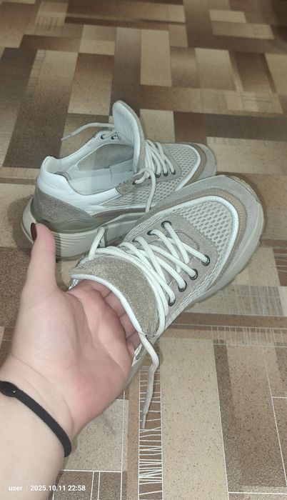 Кроссовки размер 37