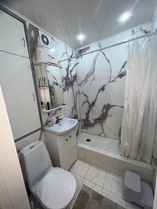 Продам 3 ком кв 57 м2 с ремонтом на Юбилейной