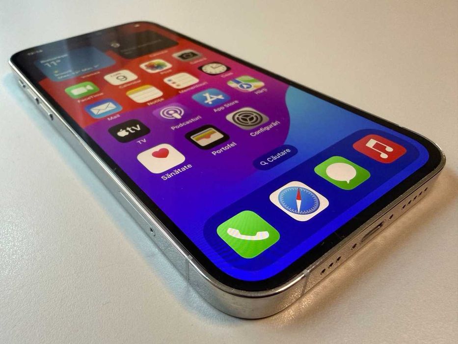  Apple / iPhone 12 Pro 128 Gb / Silver