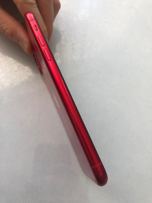 Обменяю айфон 11