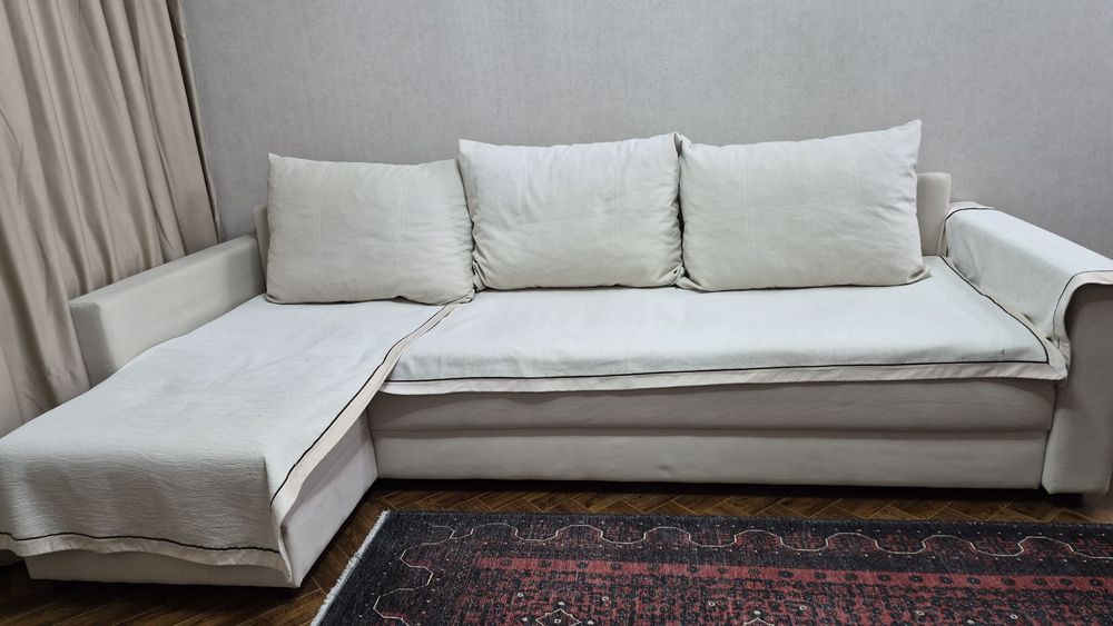 Продам диван угловой г.Астана