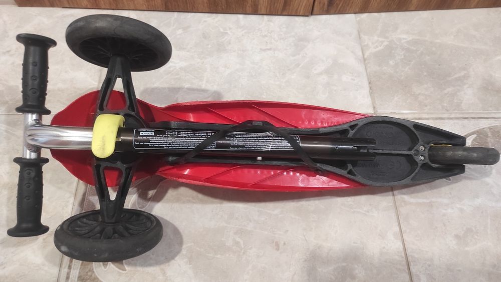 Детска тротинетка с 3 колела