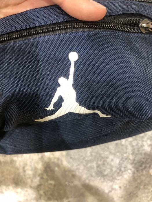 Продам барсетку Jordan