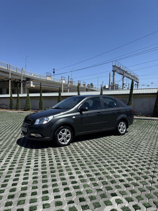 Продается Нексия 3