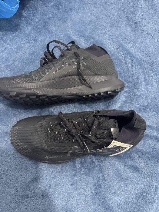 Adidasi Nike Trail Goretex marimea 42,5