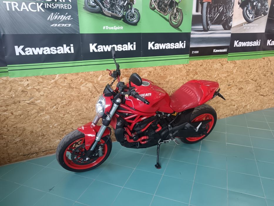 Ducati monster 821 2015