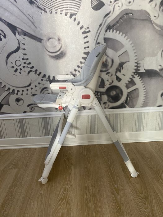 Детское кресло