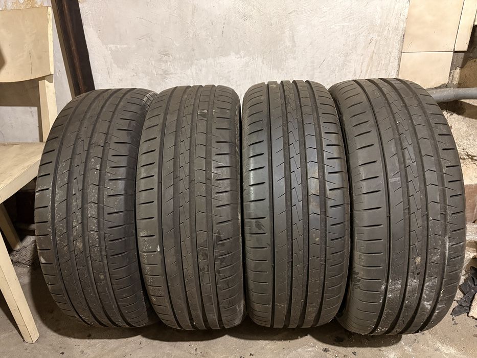 Летни Гуми 205/55/16 Vredestein